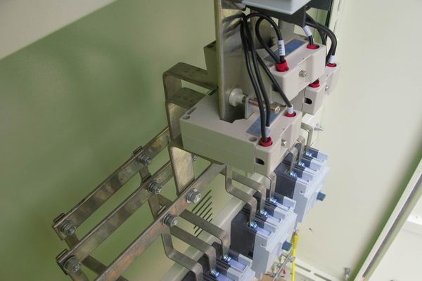 韶关配电柜-应急照明配电柜使用对工作人员的具